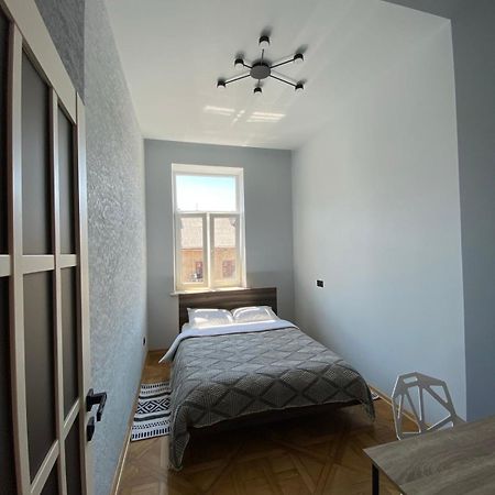 3 Bedrooms Apartment On Nasypna 3 Lviv Luaran gambar